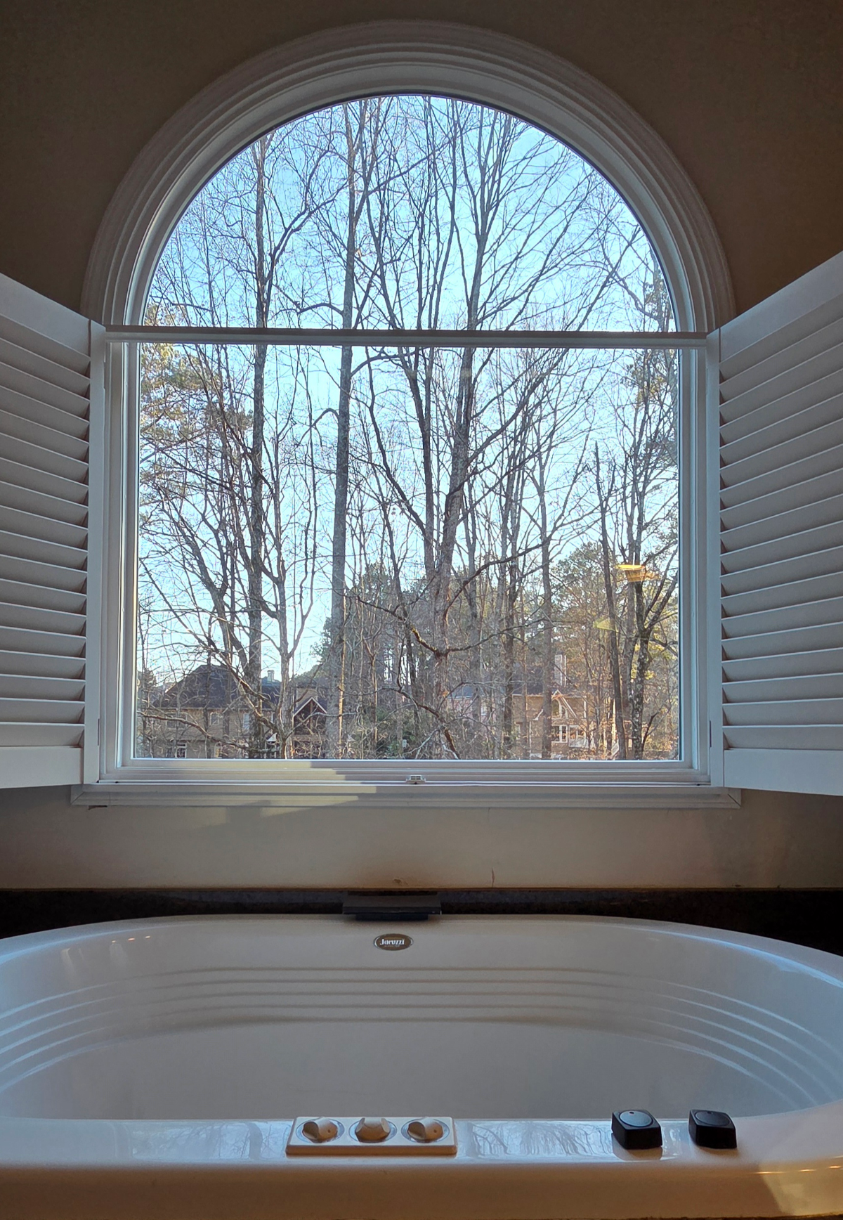 After arched window replacement in Atlanta